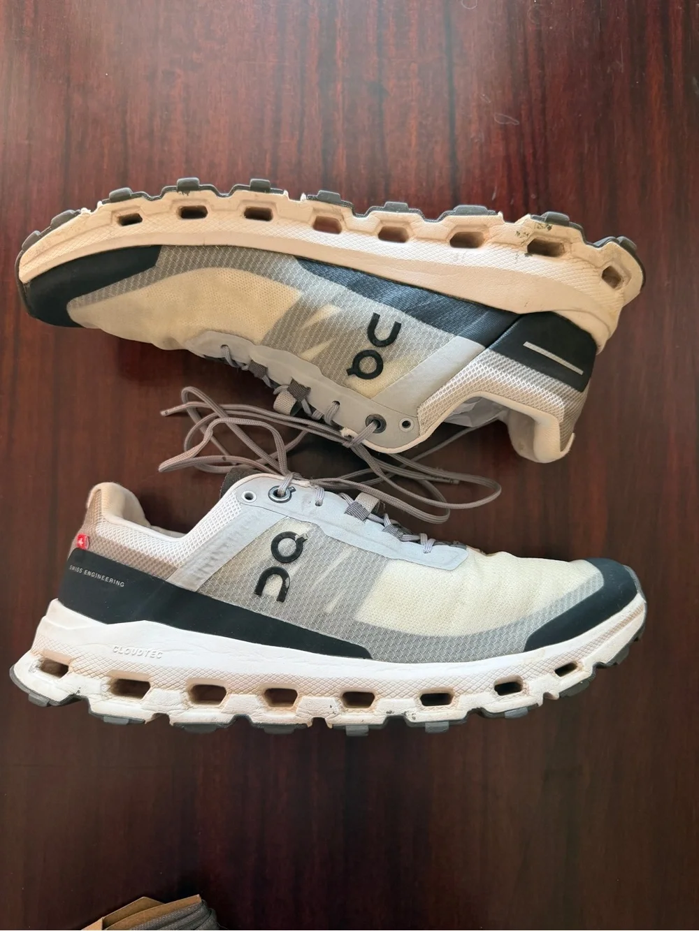 On Running light cream